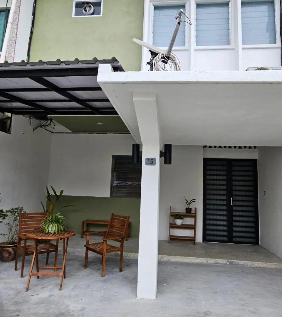 Summer Home 15 Georgetown Adventist Séjour chez l'habitant George Town